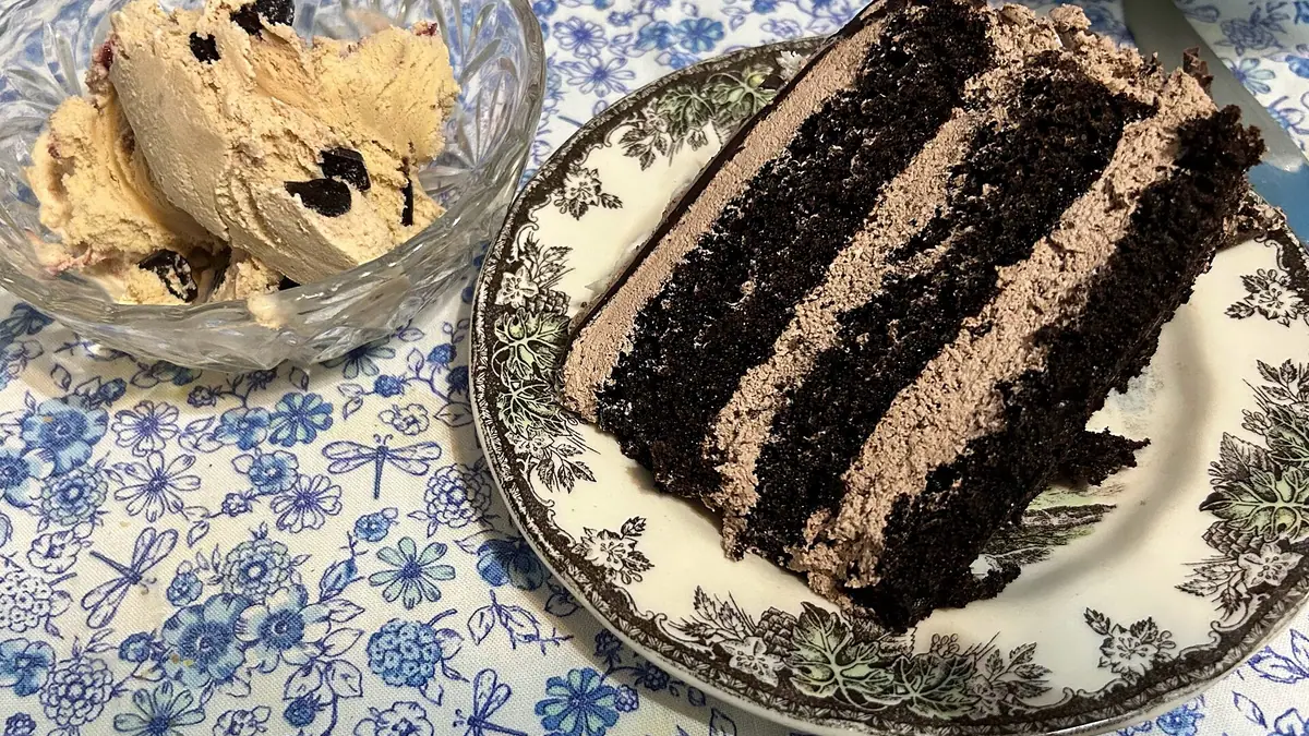 K14 Cakes – cake shop in Blawarthill, Renfrew